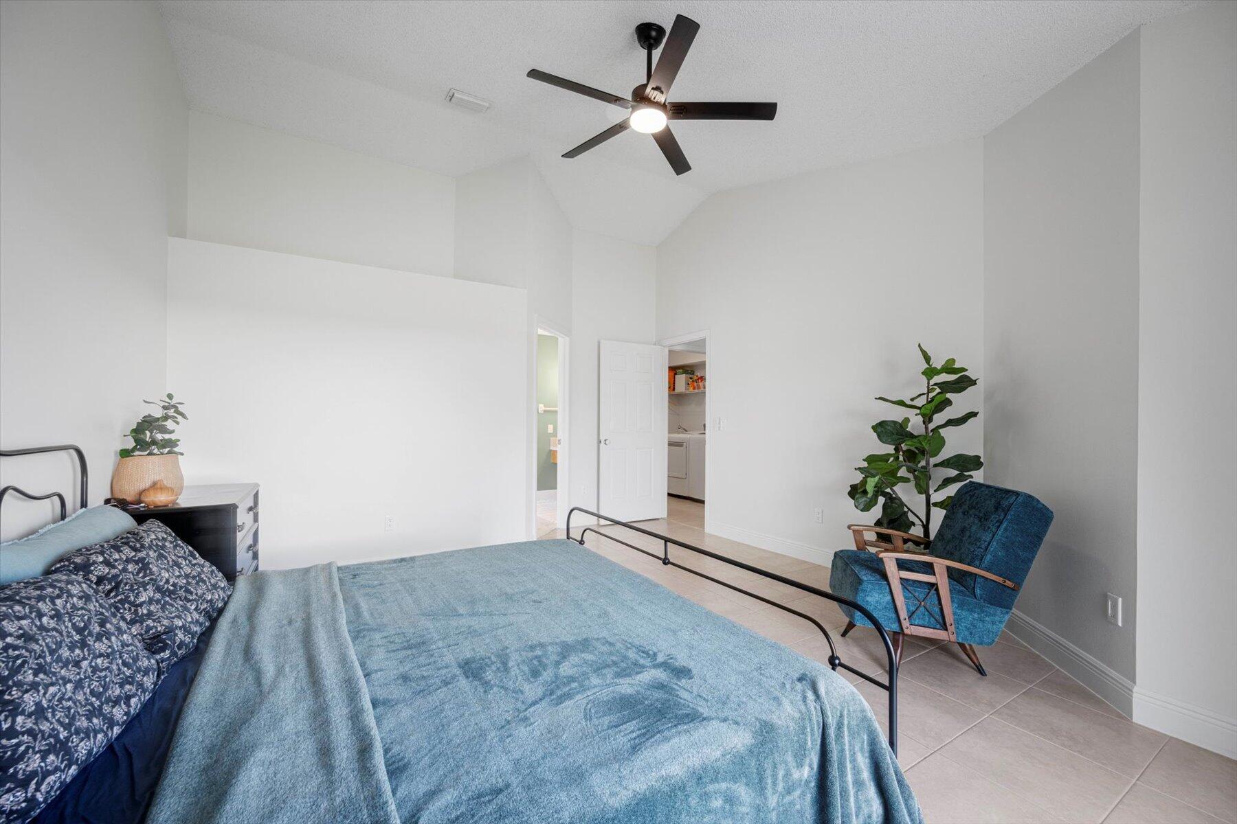 HUNTINGTON WOODS - Residential