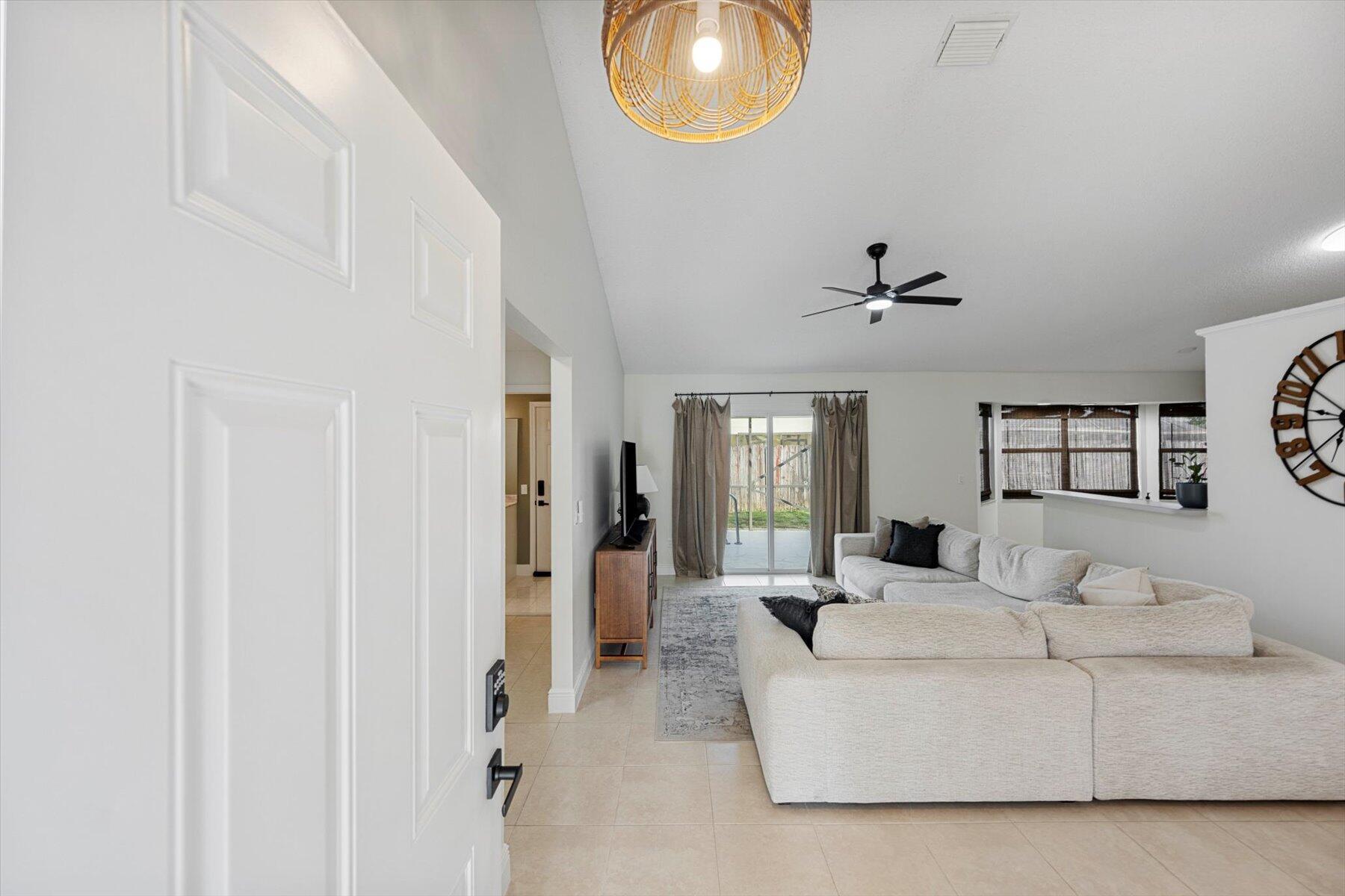 HUNTINGTON WOODS - Residential