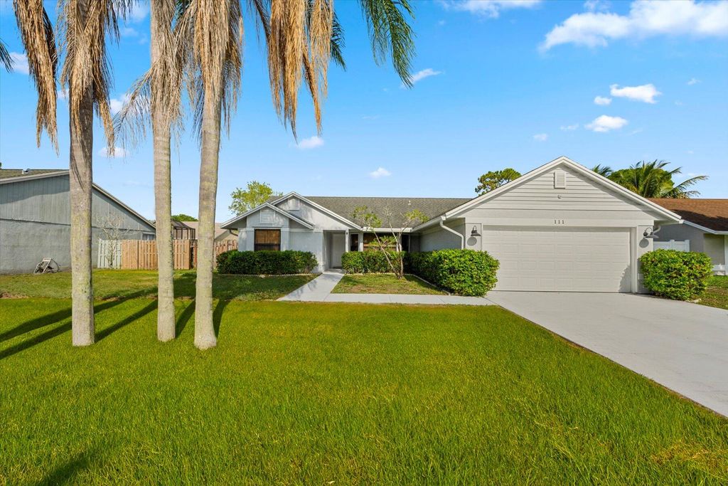 Photo of 111 Sherwood Drive, Royal Palm Beach, FL 33411 (MLS # R10997653)