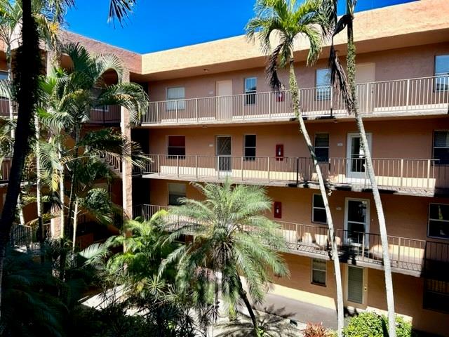 Somerset Six Condo - Residential Lease