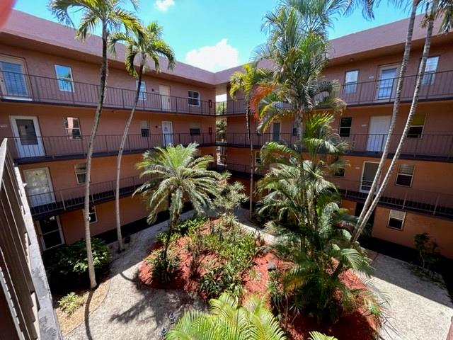 Somerset Six Condo - Residential Lease