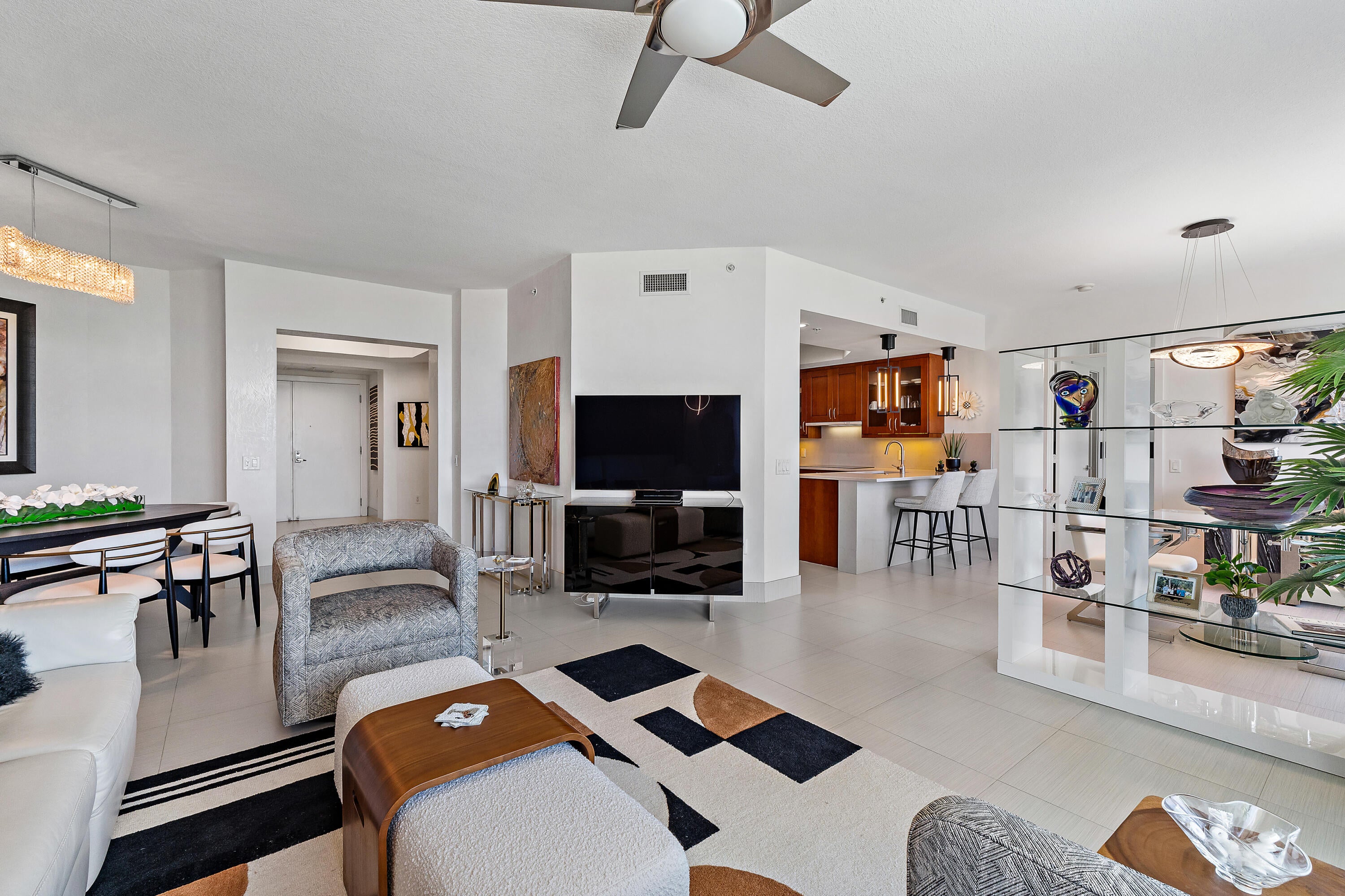 3610 Gardens Parkway 804a