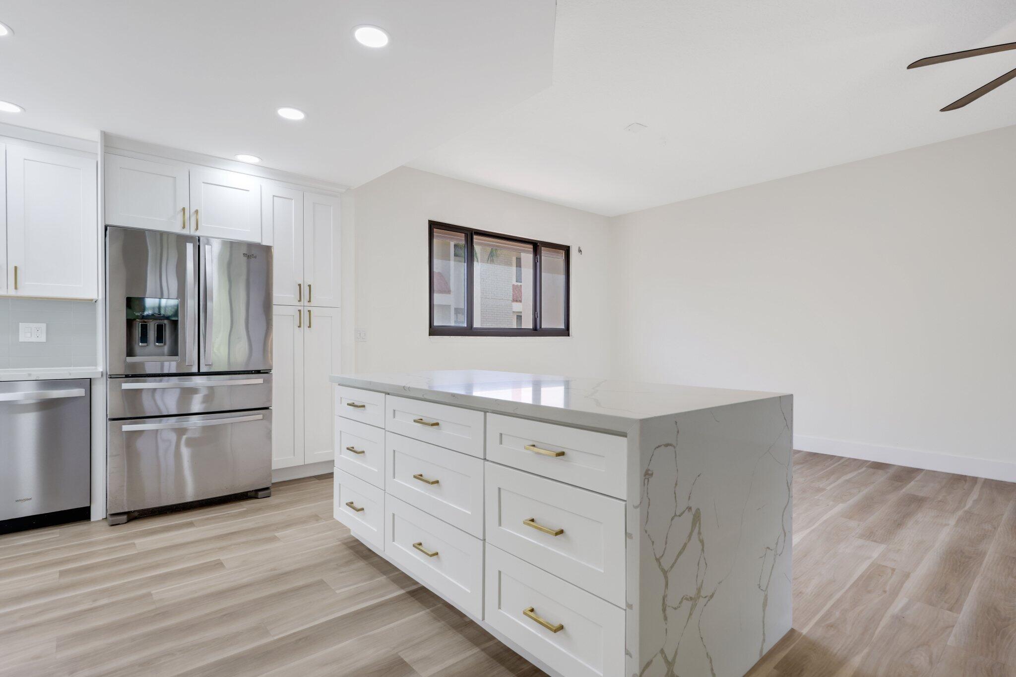 VICTORIA PARK PLACE - Residential