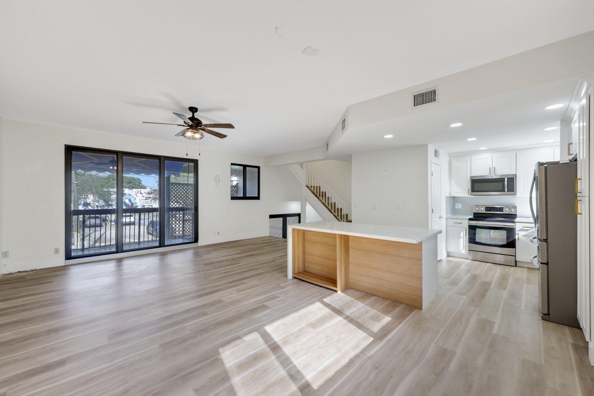 VICTORIA PARK PLACE - Residential