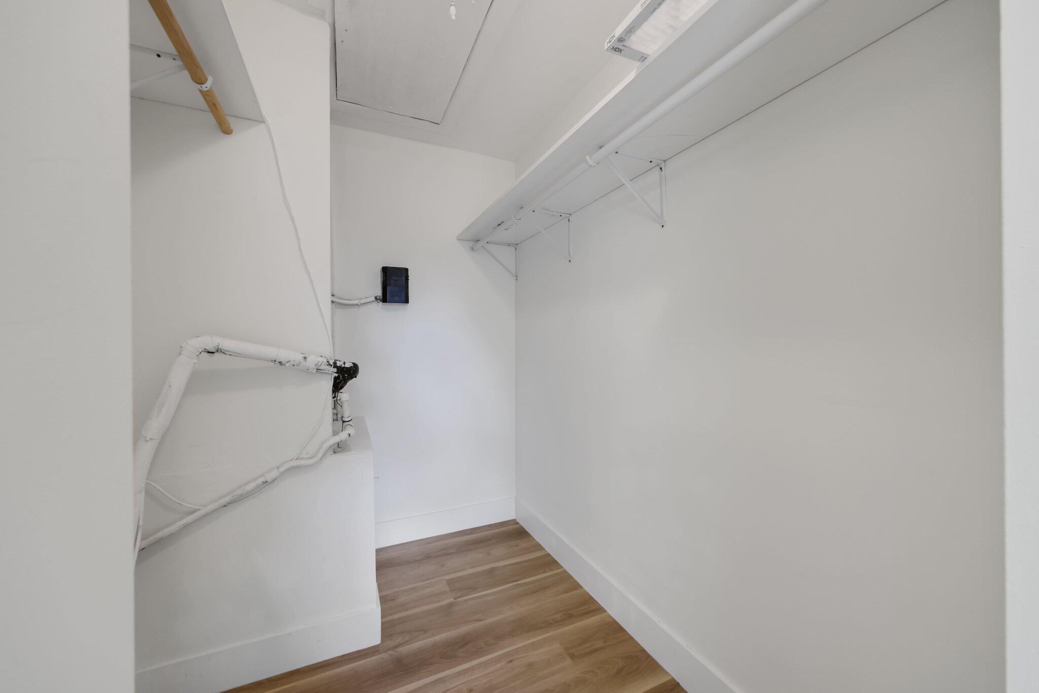 VICTORIA PARK PLACE - Residential