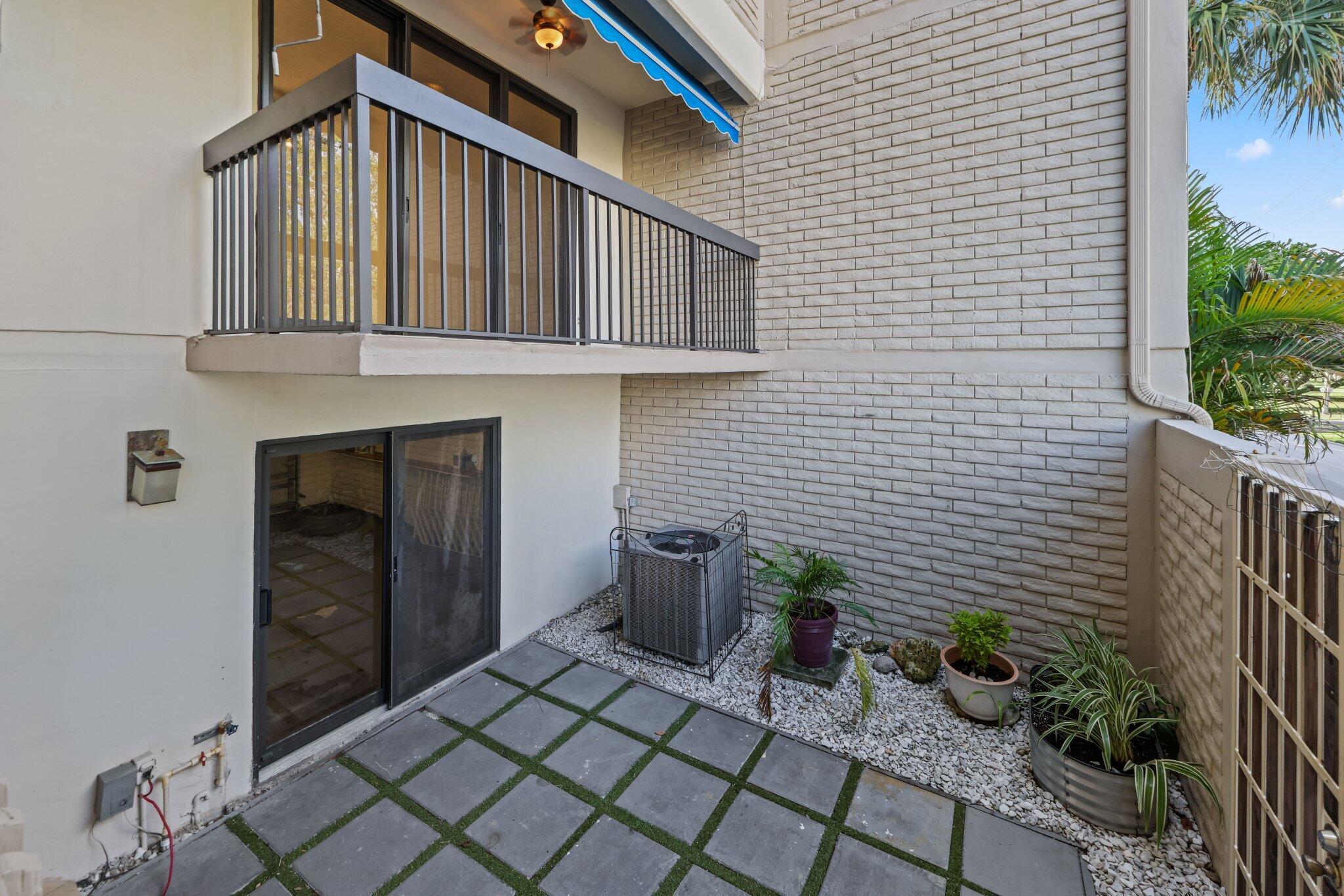 VICTORIA PARK PLACE - Residential