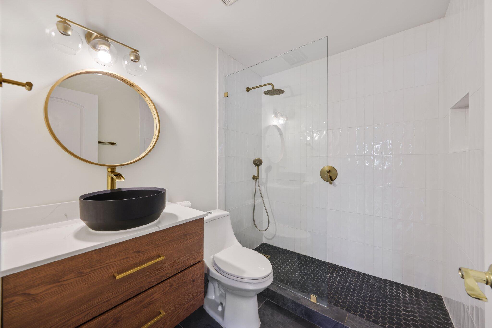 VICTORIA PARK PLACE - Residential