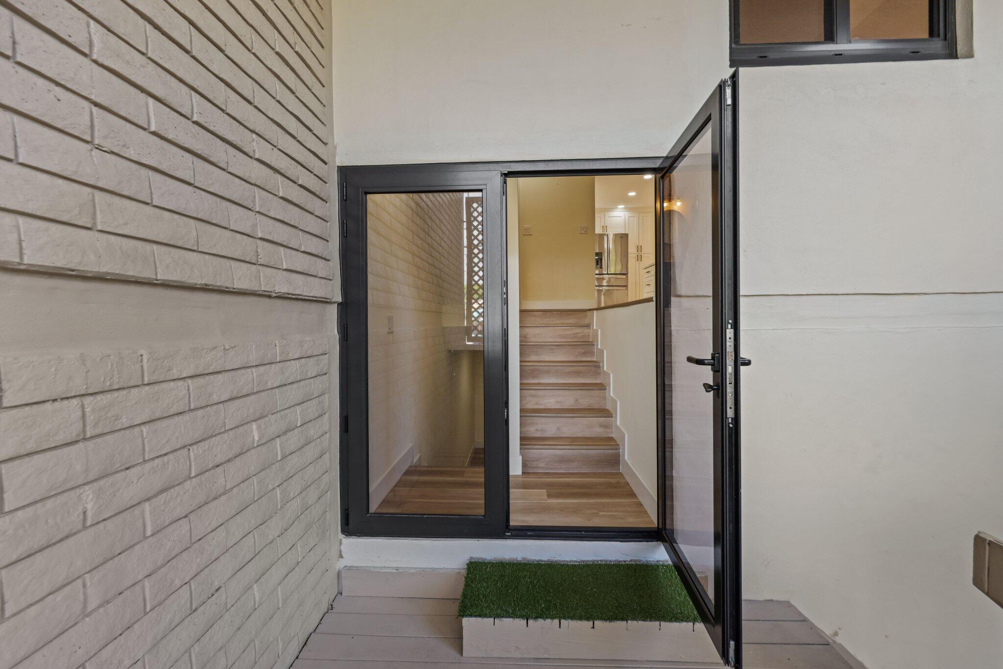 VICTORIA PARK PLACE - Residential