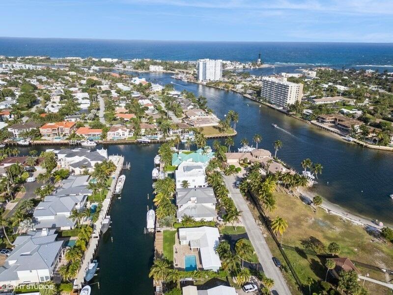 HILLSBORO ISLES - Residential Lease