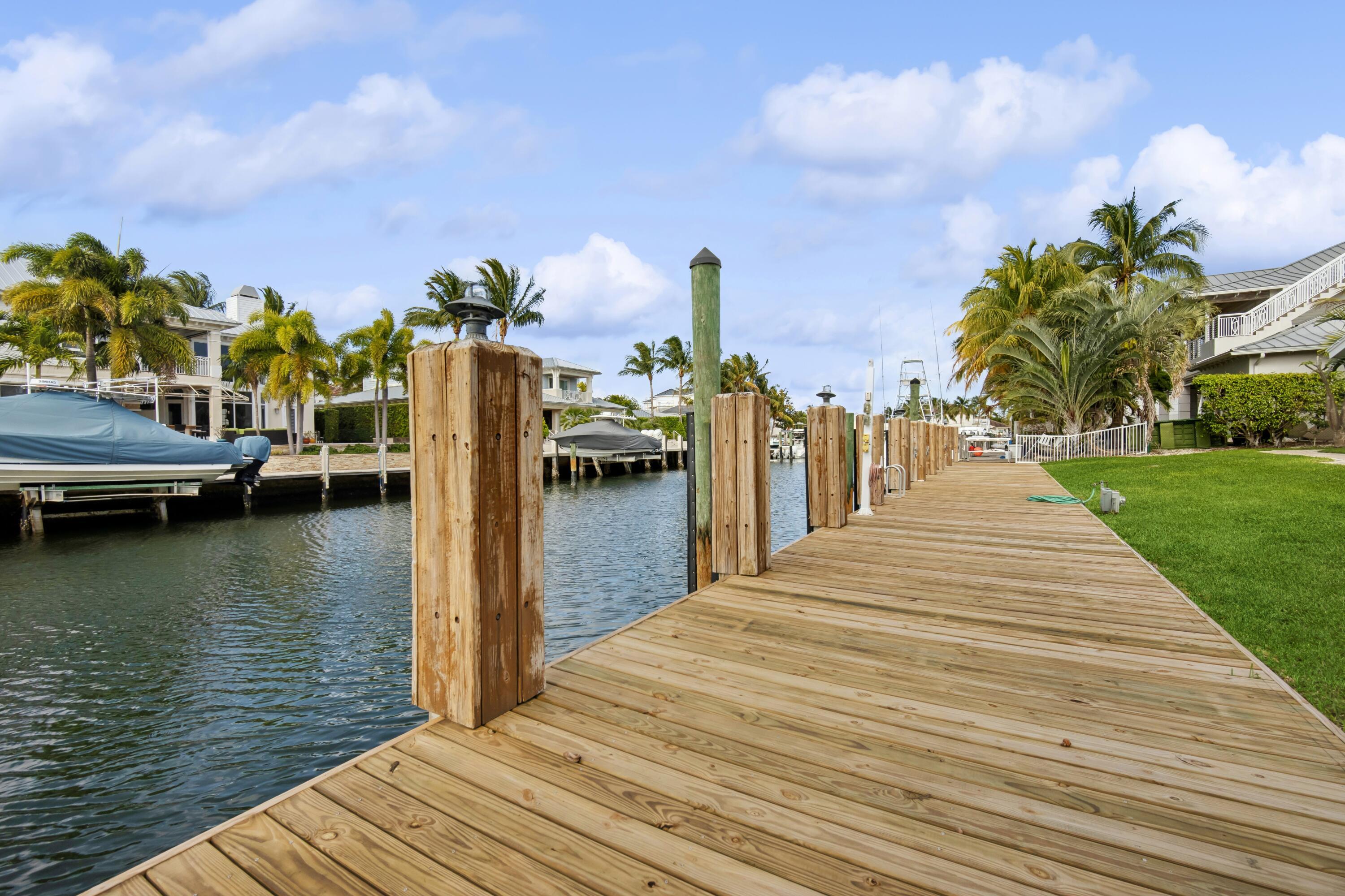 HILLSBORO ISLES - Residential Lease