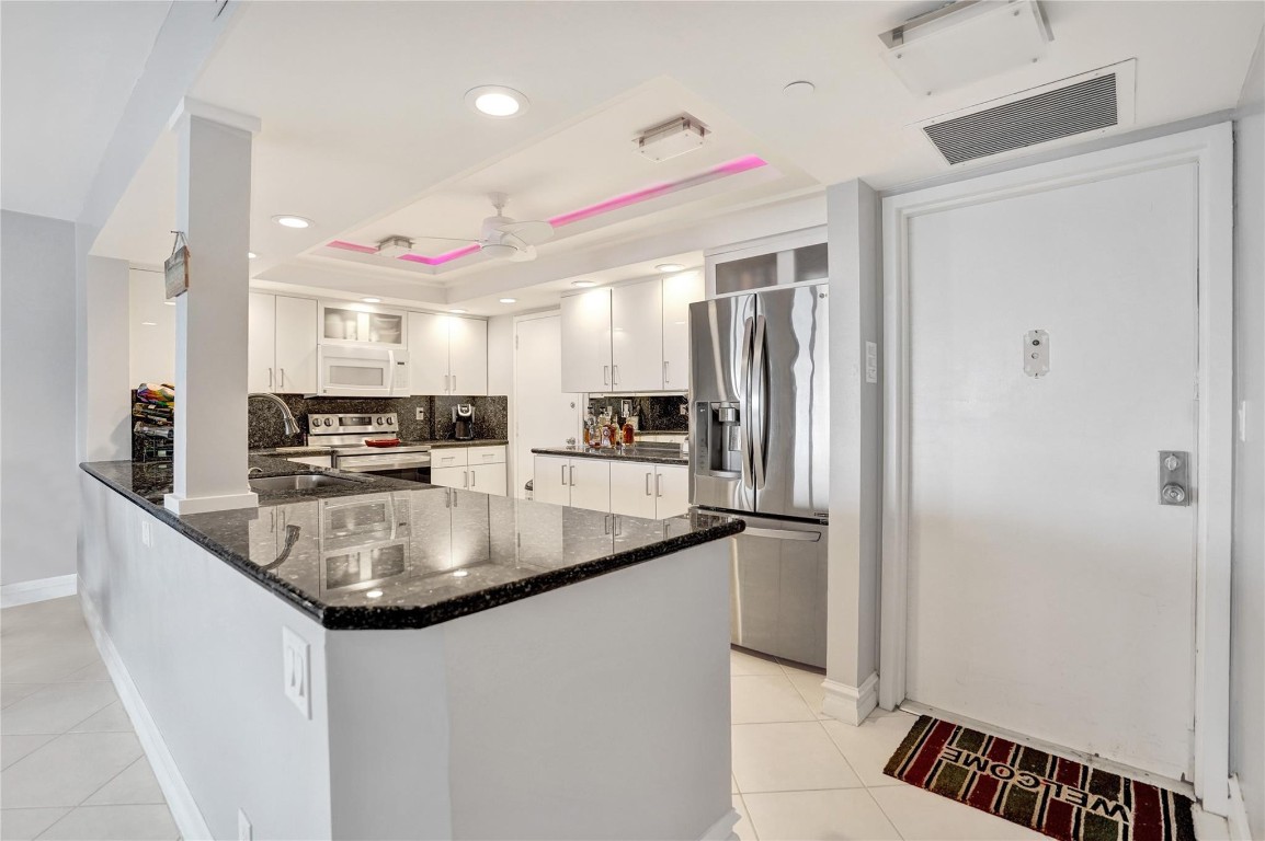 OPAL TOWERS WEST - Residential