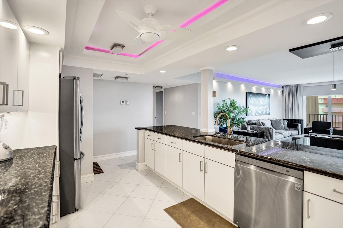 OPAL TOWERS WEST - Residential