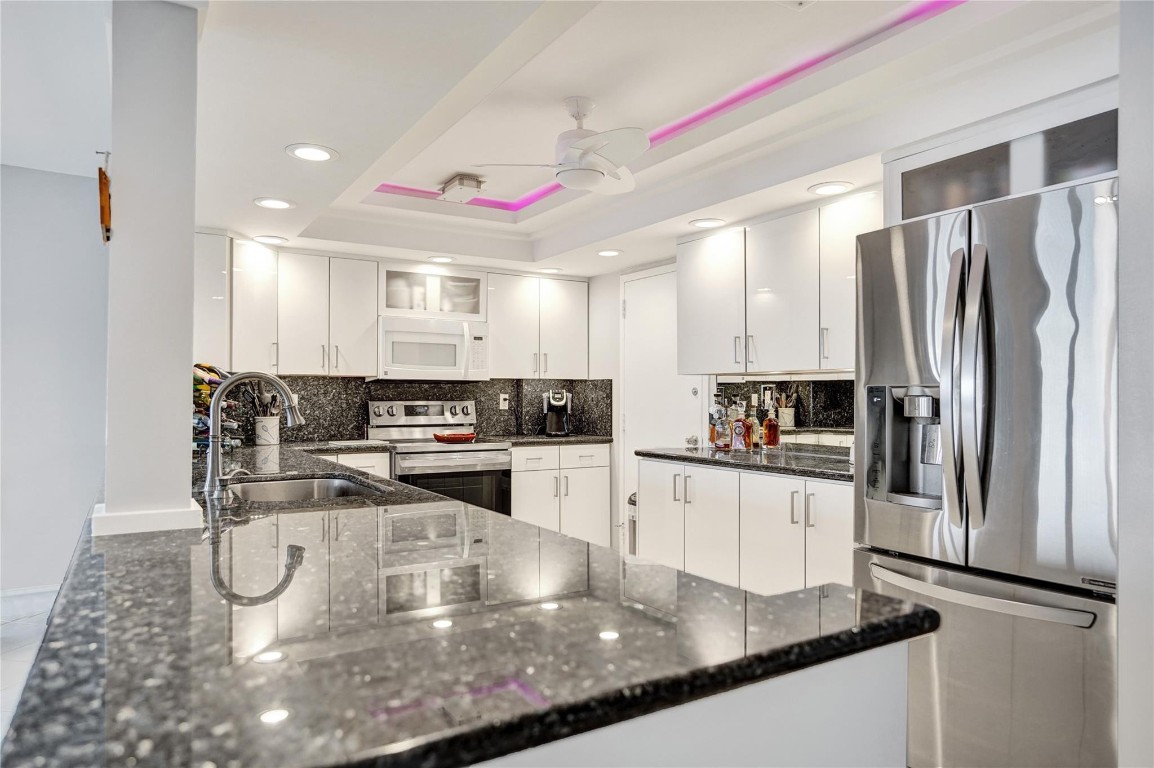 OPAL TOWERS WEST - Residential