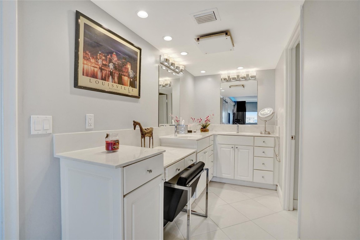 OPAL TOWERS WEST - Residential