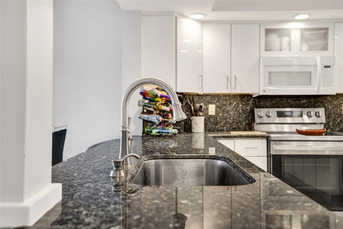 OPAL TOWERS WEST - Residential