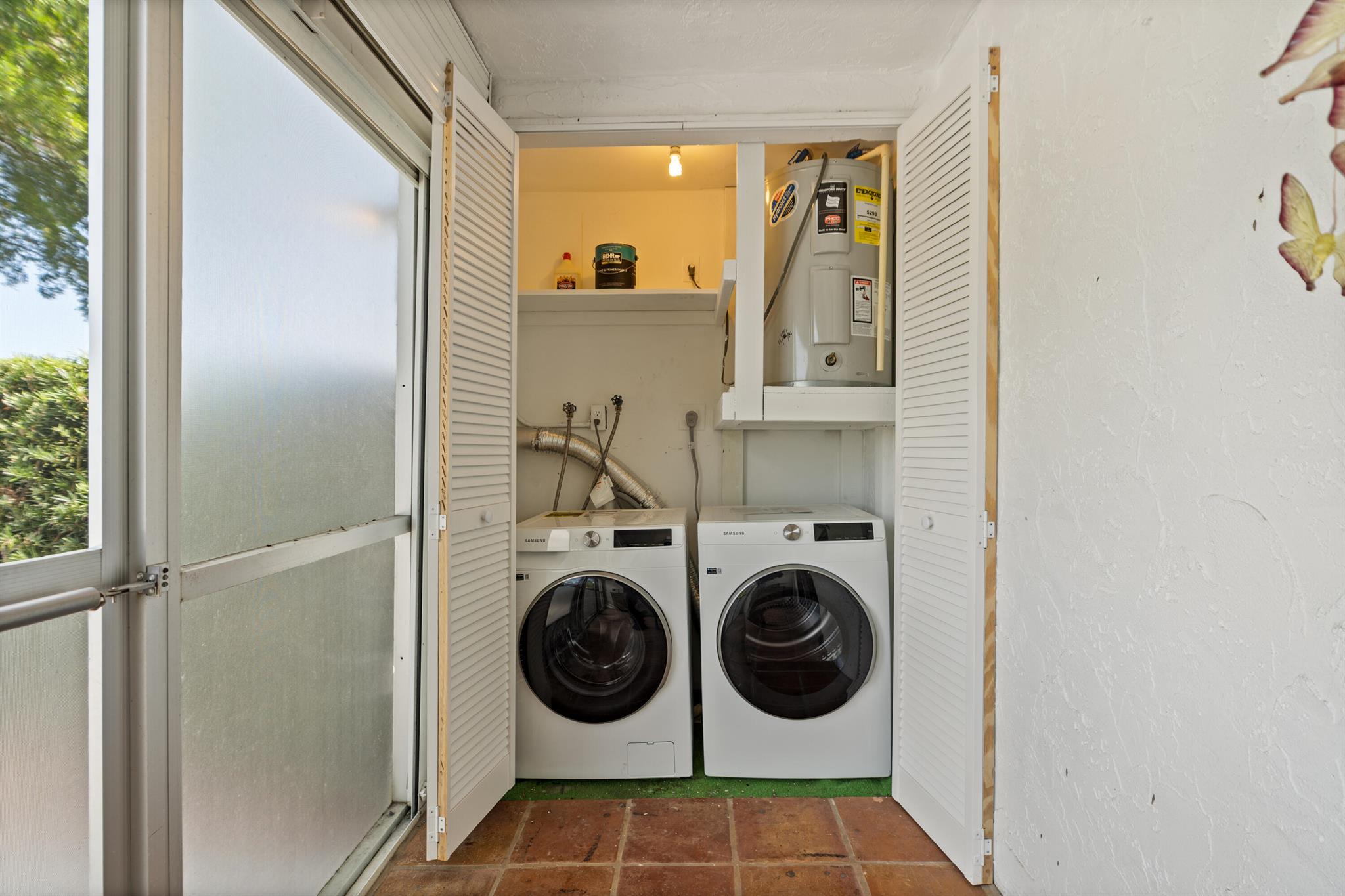 FAIRWAY CONDO - Residential