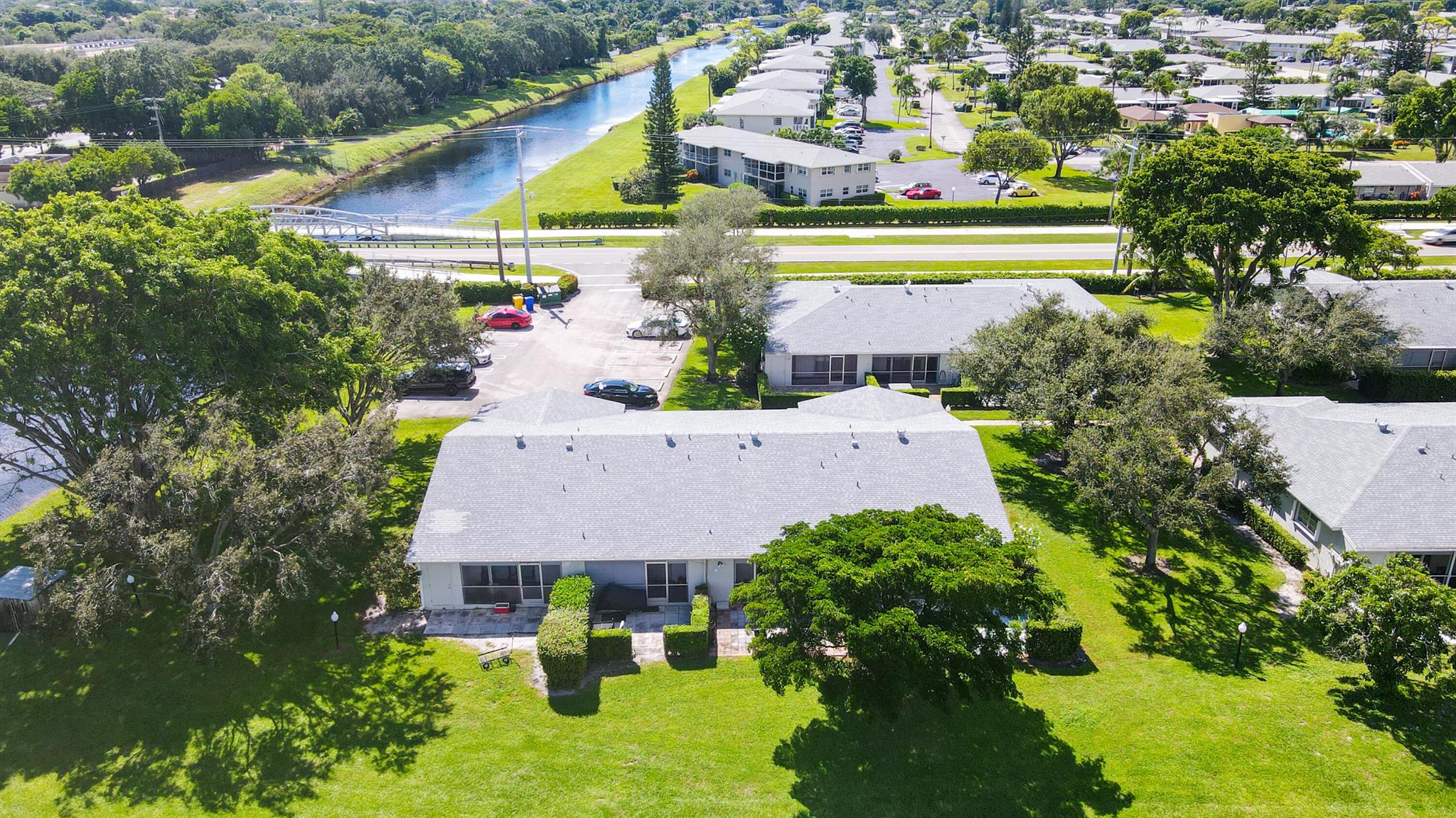 FAIRWAY CONDO - Residential