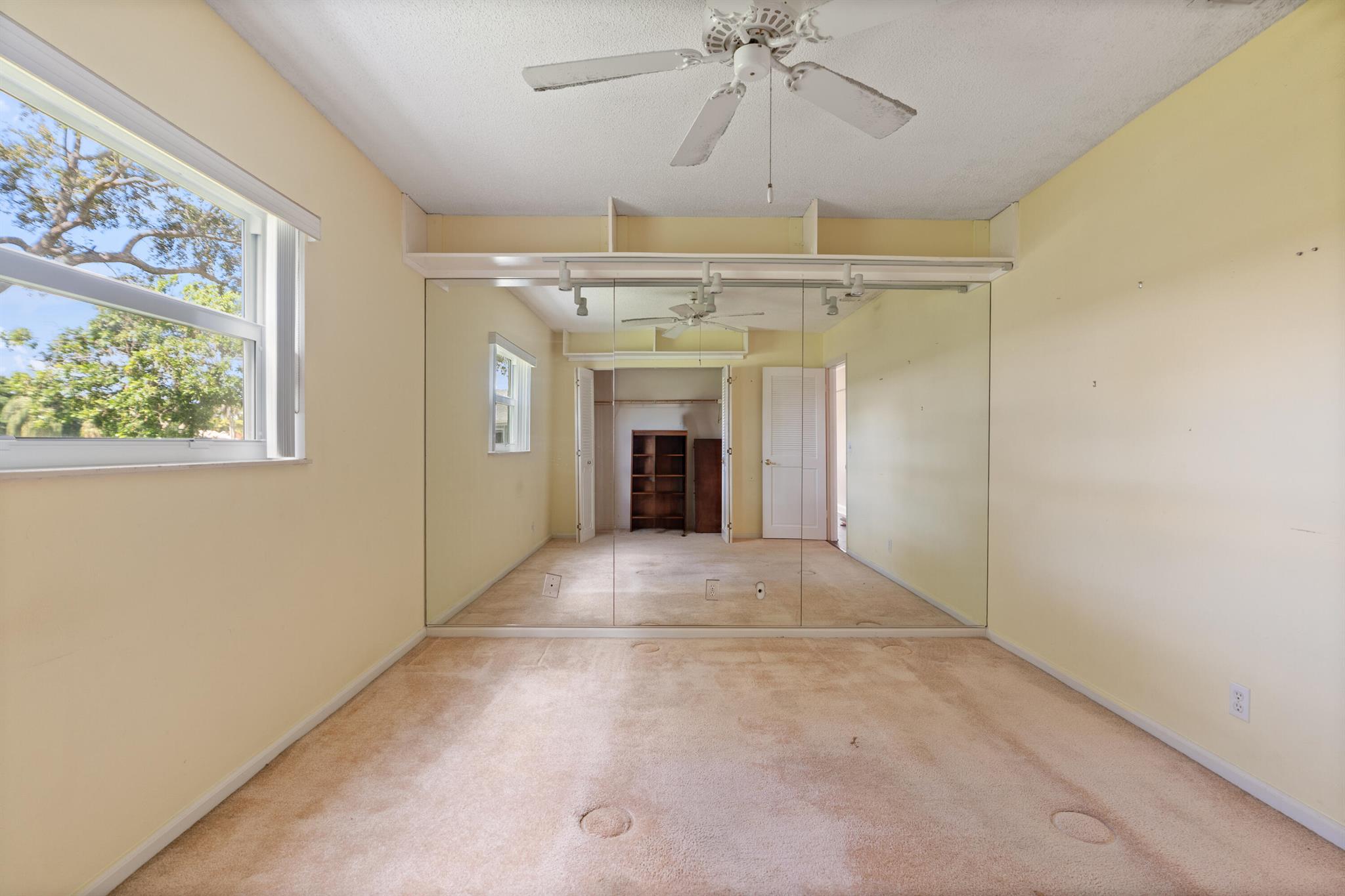 FAIRWAY CONDO - Residential