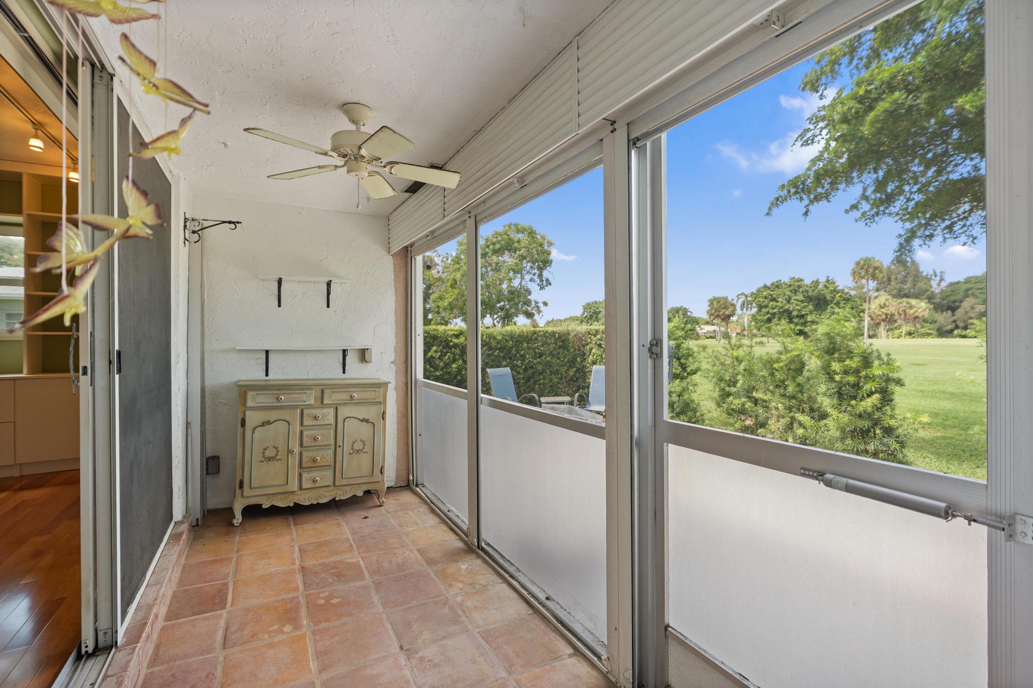 FAIRWAY CONDO - Residential