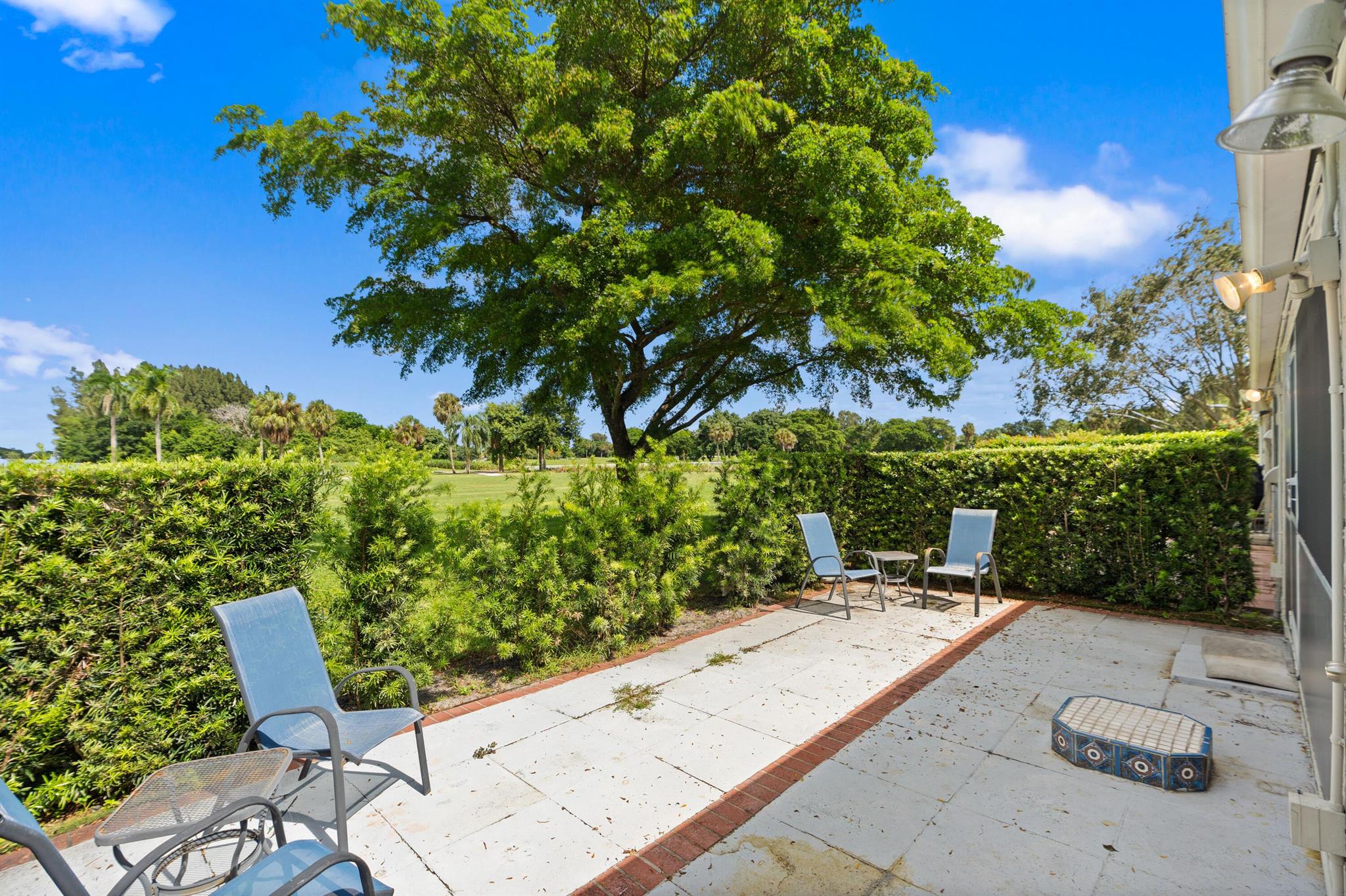 FAIRWAY CONDO - Residential