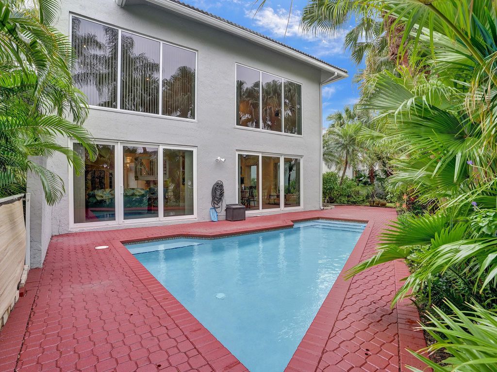 Photo of 17288 Hampton Boulevard, Boca Raton, FL 33496 (MLS # R10952503)