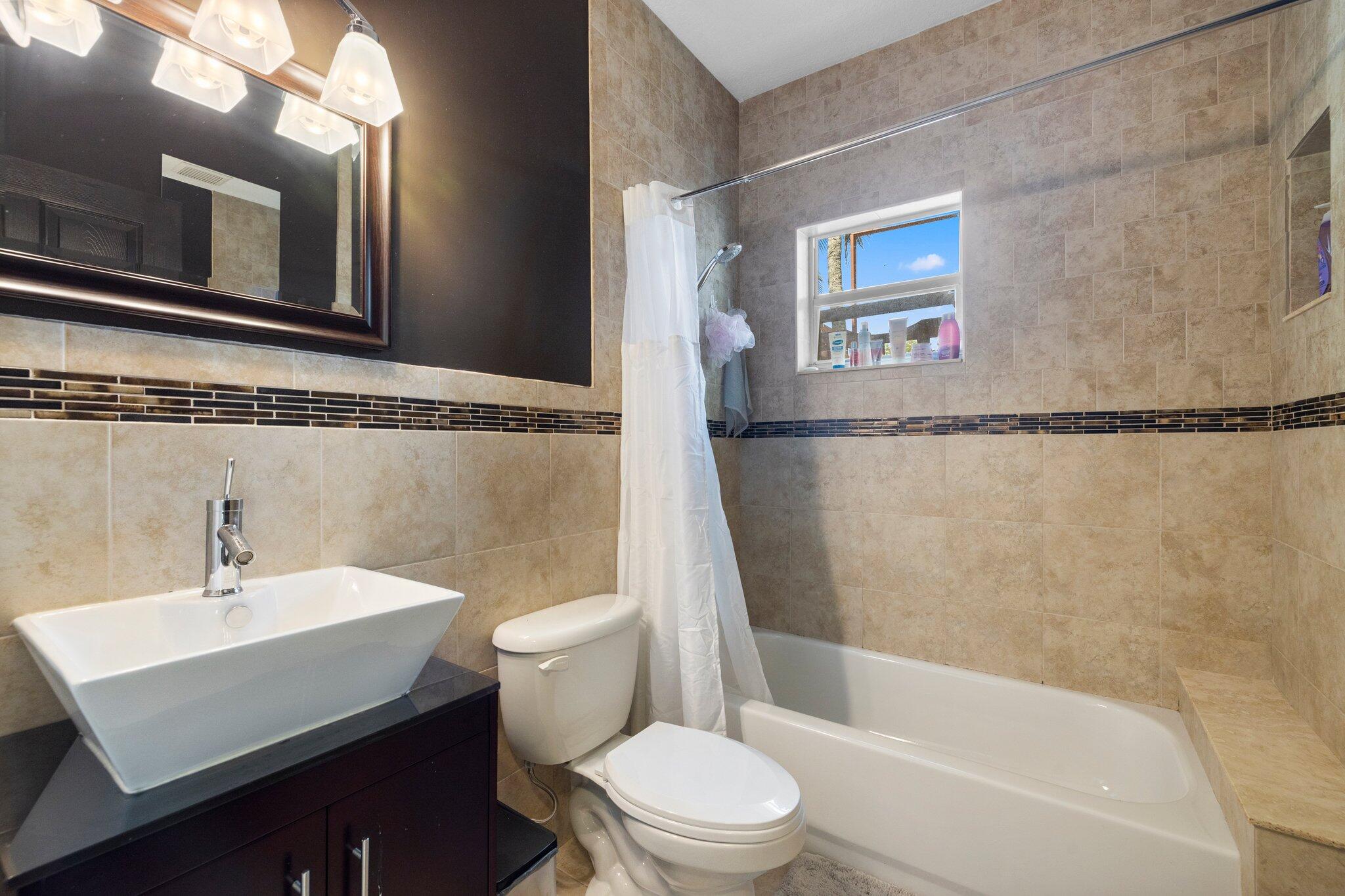 VIZCAYA AT LAKE CORAL SPRINGS - Residential