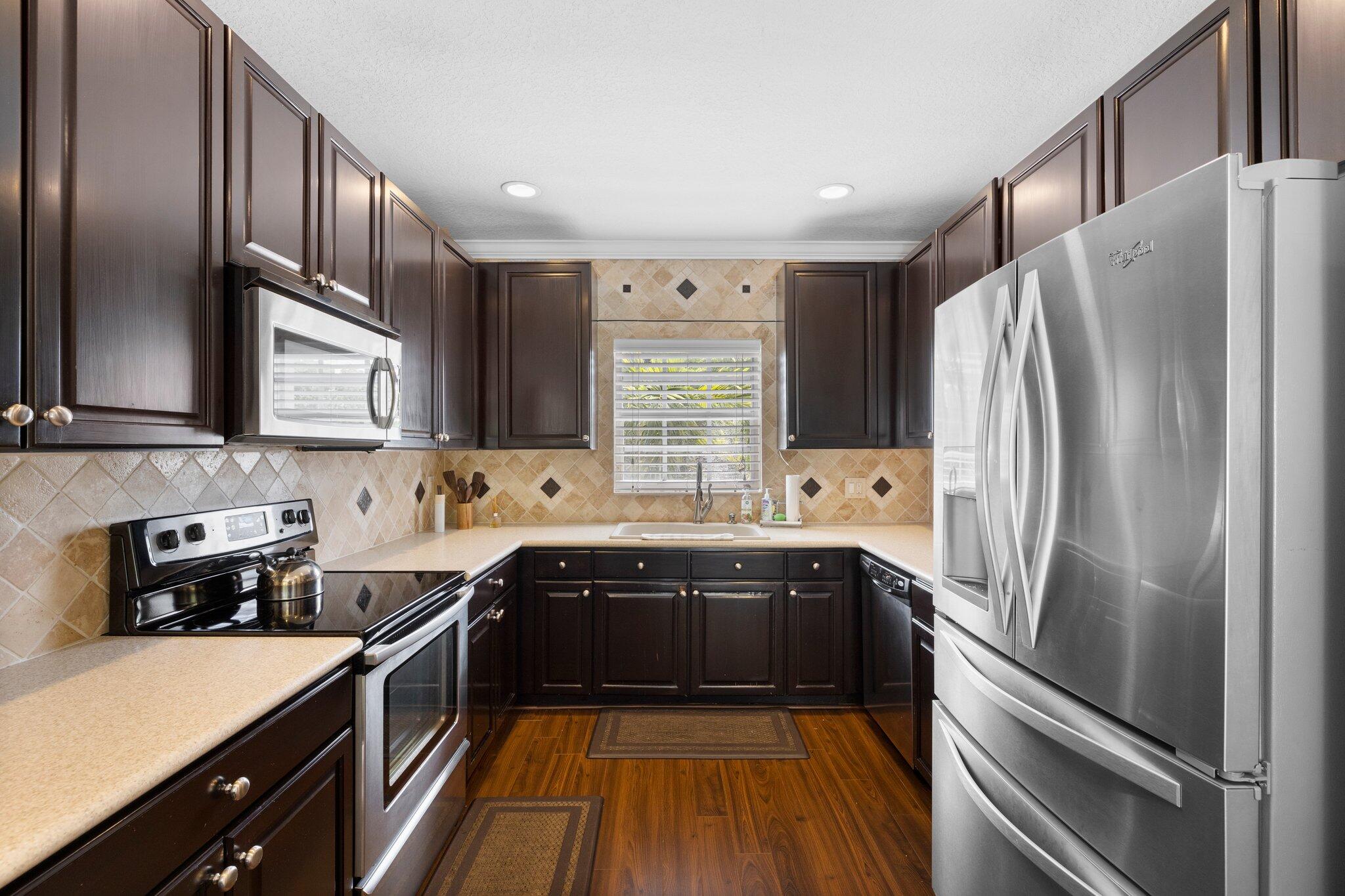VIZCAYA AT LAKE CORAL SPRINGS - Residential
