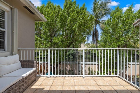 Tiny photo for 648 NW 127th Avenue, Coral Springs, FL 33071 (MLS # B26013983)