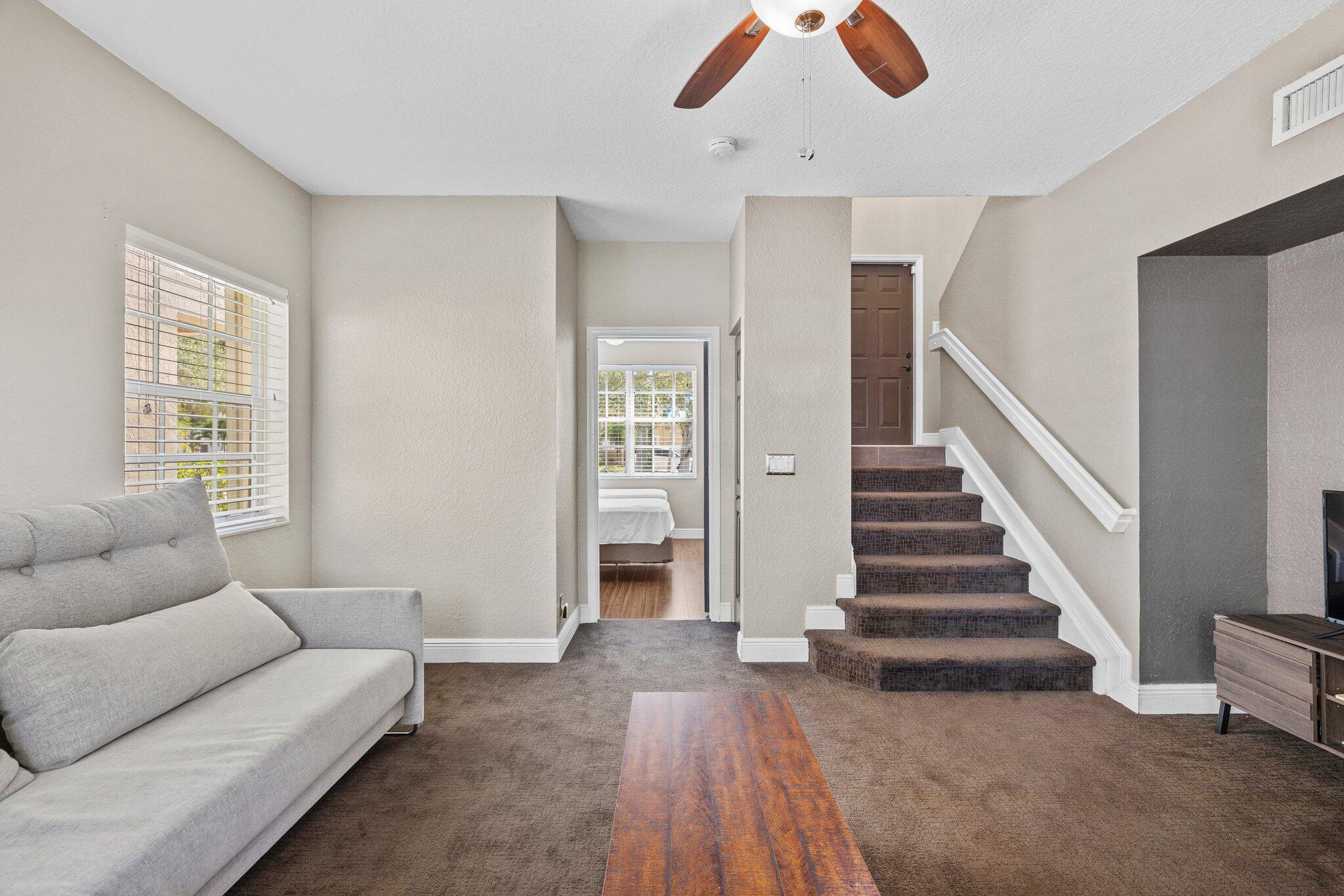 VIZCAYA AT LAKE CORAL SPRINGS - Residential