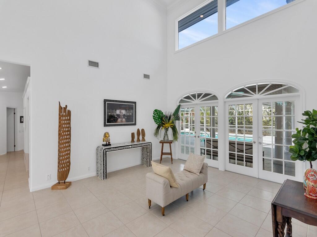 111 Seaway Court
