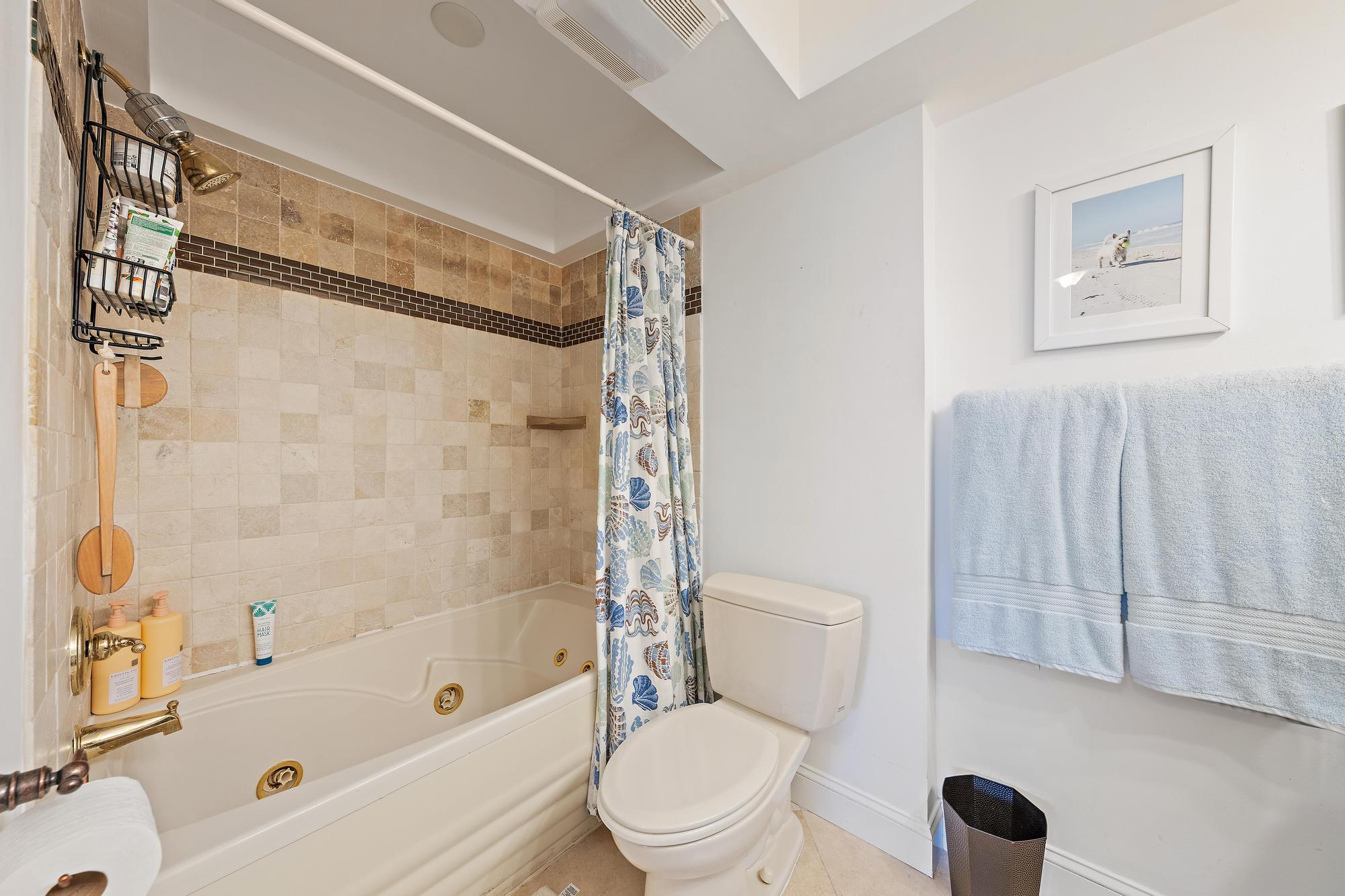 OCEAN TOWERS NORTH CONDO - Residential