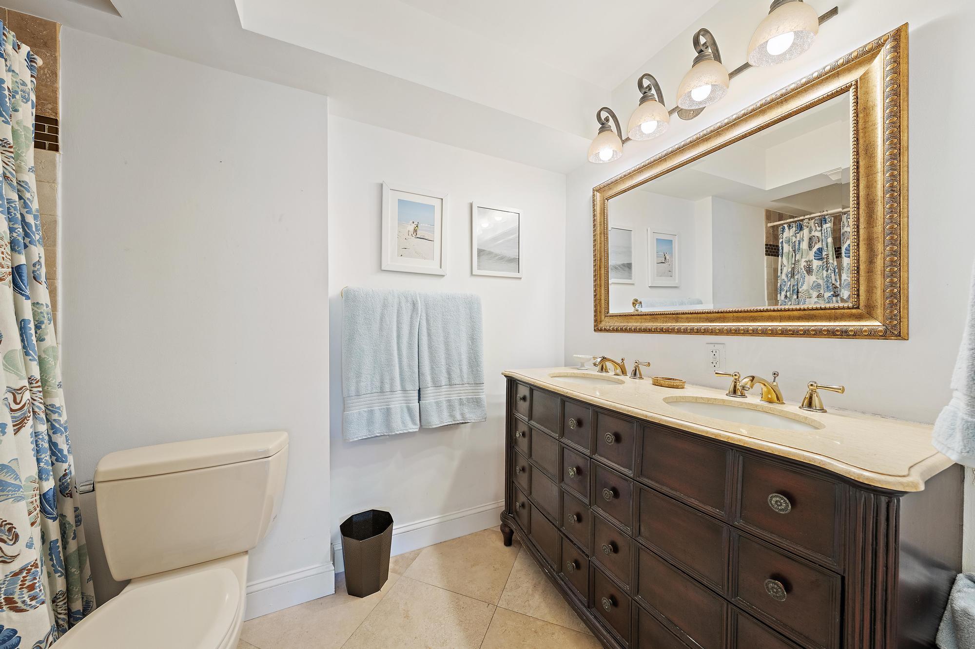 OCEAN TOWERS NORTH CONDO - Residential