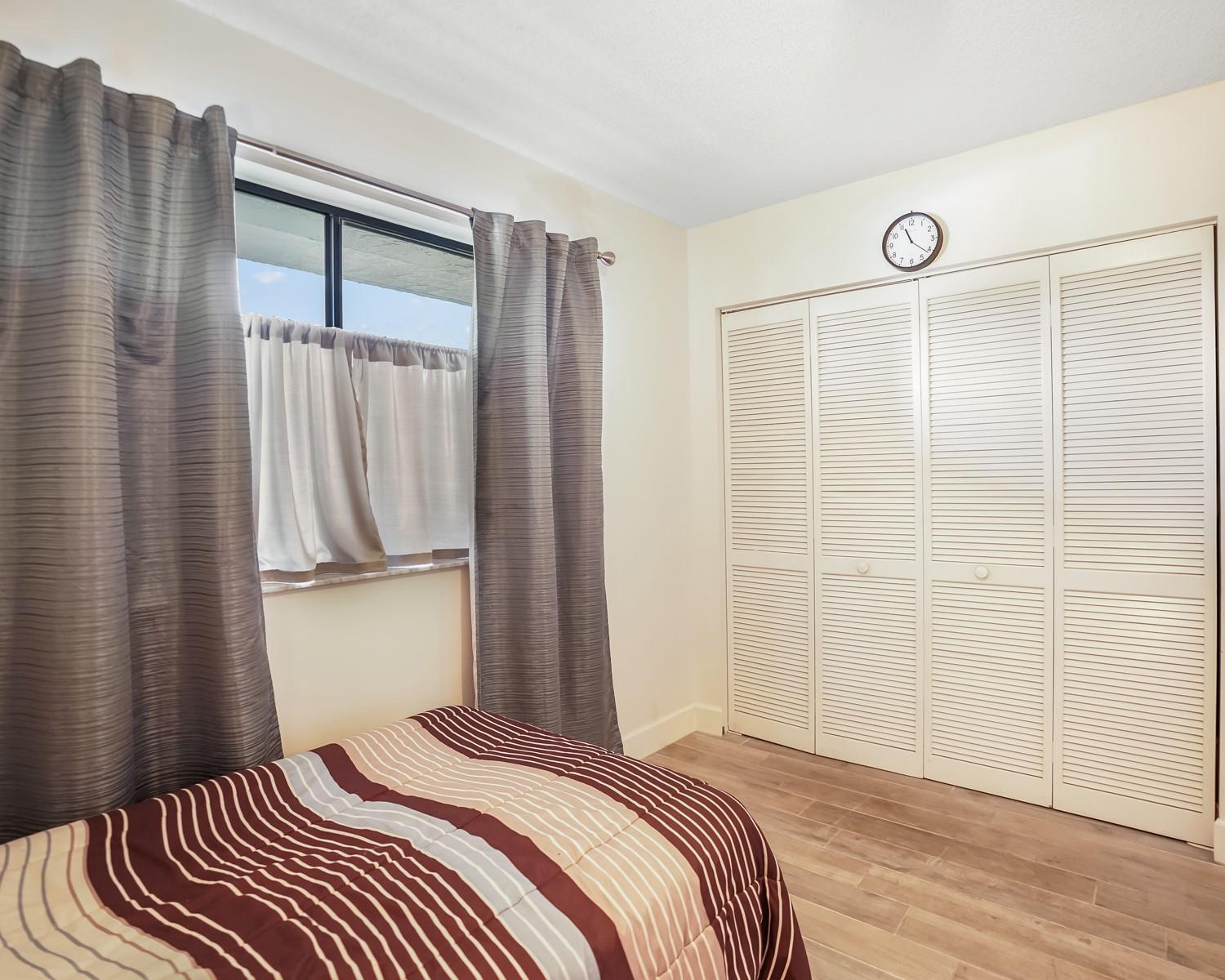 Cypress Bend Building 24 - Residential