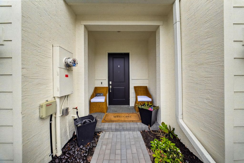 Photo of 656 SE Lake Falls Street, Port Saint Lucie, FL 34984 (MLS # R11161956)