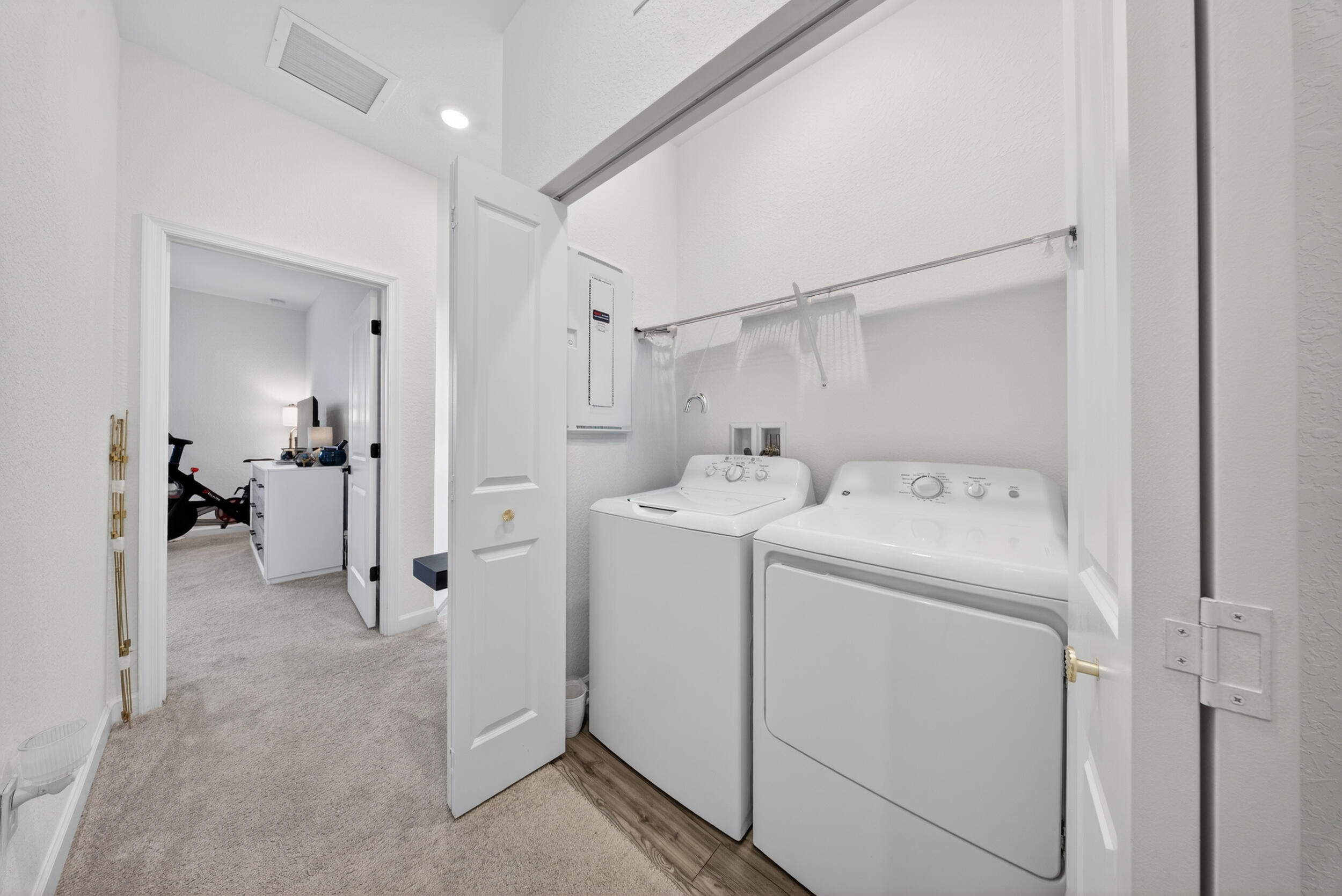 VERANDA PLAT NO. 9 - Residential