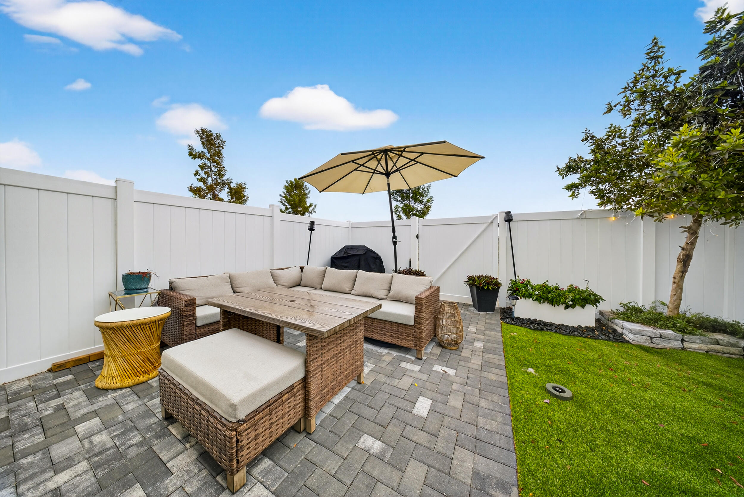 VERANDA PLAT NO. 9 - Residential