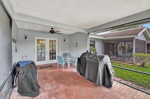 A home in Deerfield Beach