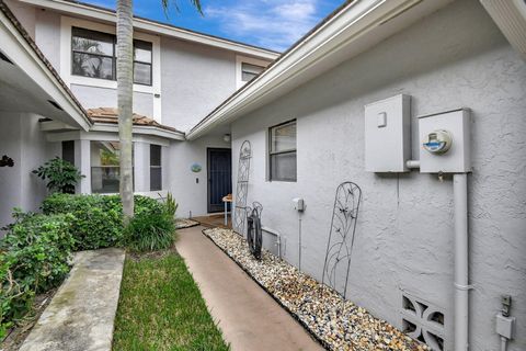 A home in Deerfield Beach