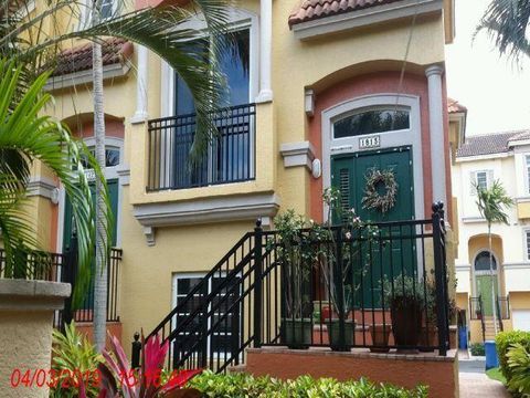 Broward County Homes in Gated Communities 85 1813 Coral Heights Lane 1813 Oakland Park FL 33308