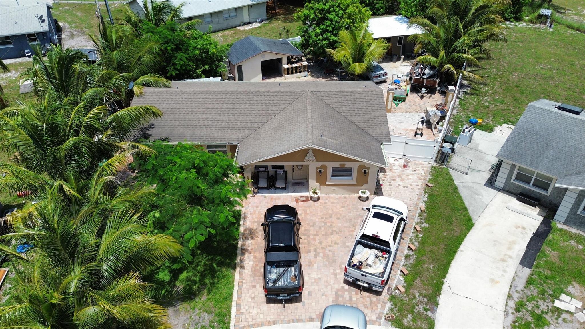 108 Fennemore Court