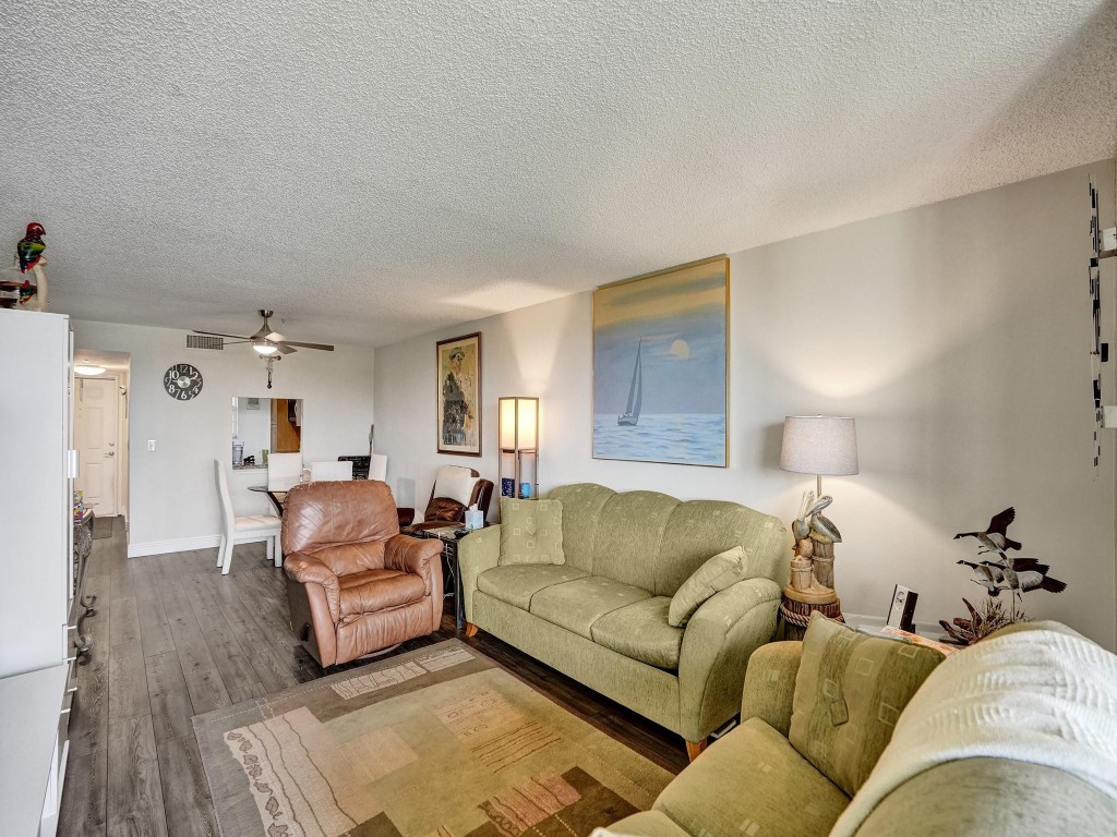 Holiday Springs - Residential