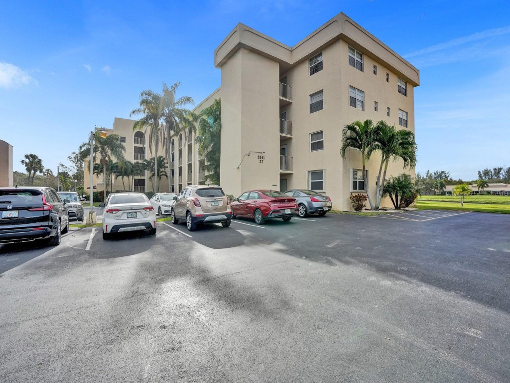 Holiday Springs - Residential