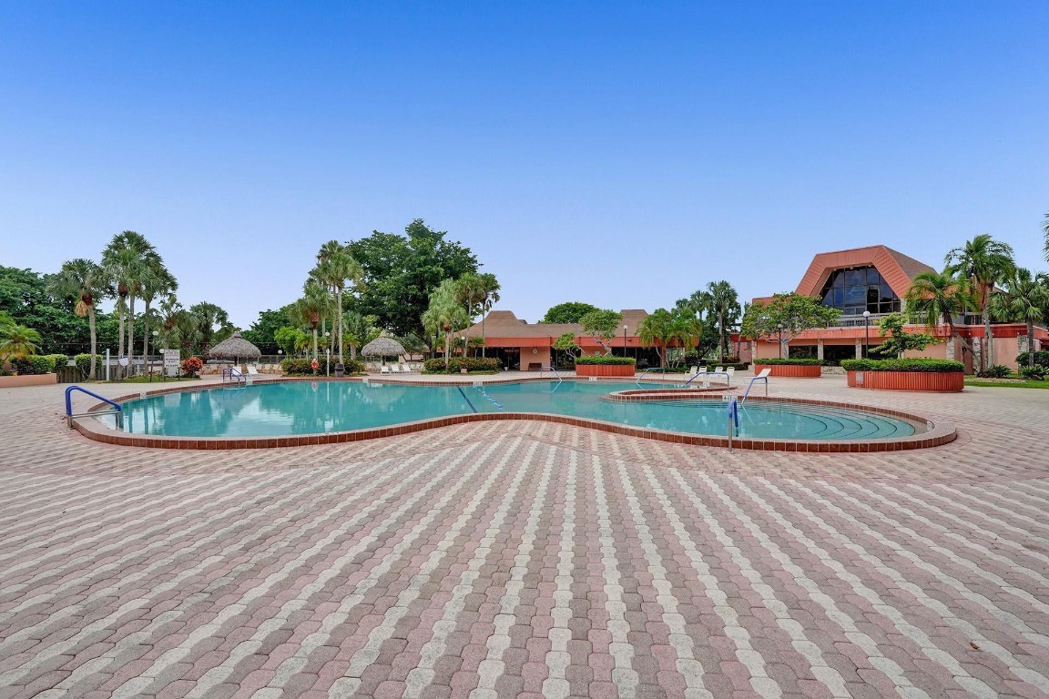 Holiday Springs - Residential