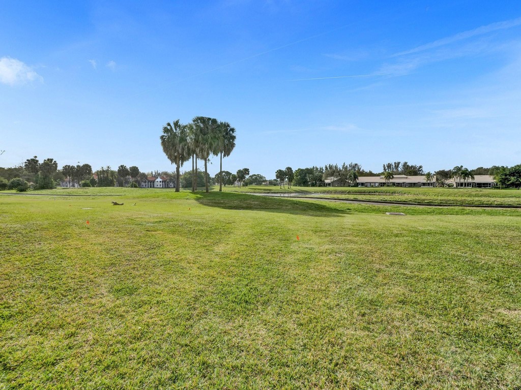 Holiday Springs - Residential