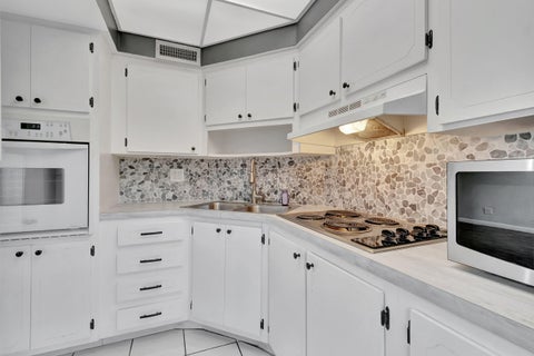 Tiny photo for 2161 NE 42nd Court #116, Lighthouse Point, FL 33064 (MLS # B26074991)