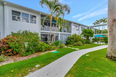 Tiny photo for 2161 NE 42nd Court #116, Lighthouse Point, FL 33064 (MLS # B26074991)