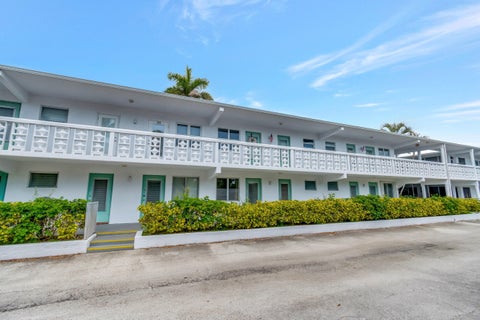 Photo of 2161 NE 42nd Court #116, Lighthouse Point, FL 33064 (MLS # B26074991)