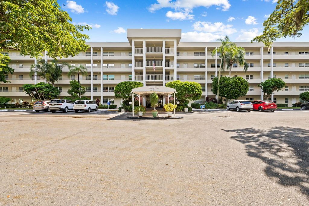 Photo of 808 Cypress Boulevard, Pompano Beach, FL 33069 (MLS # R11136037)