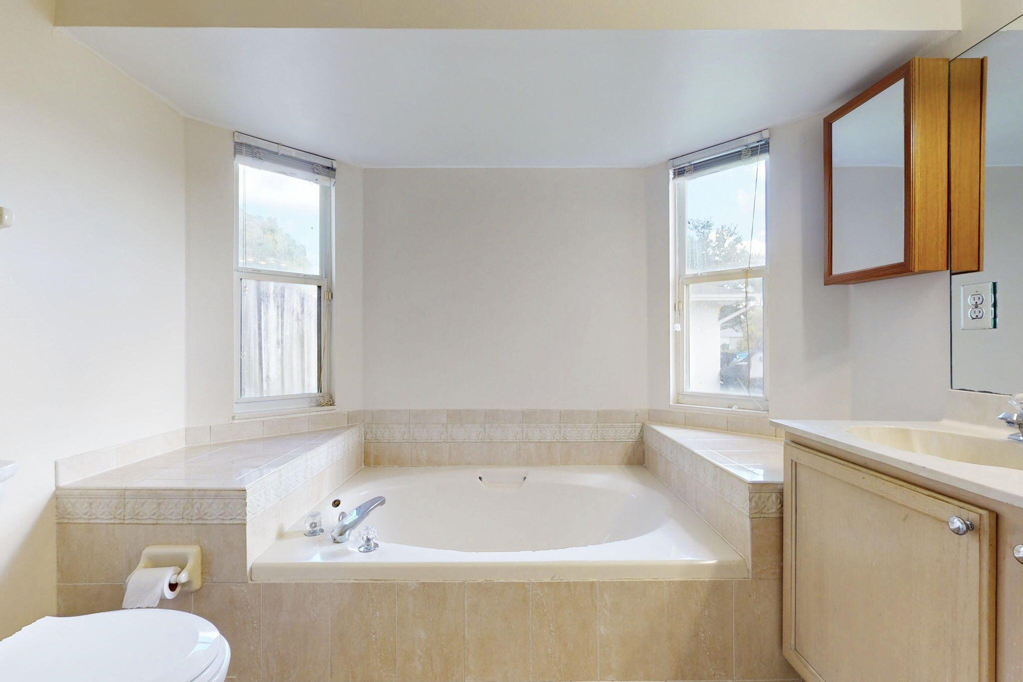 PORT ST LUCIE SECTION 3 - Residential Lease