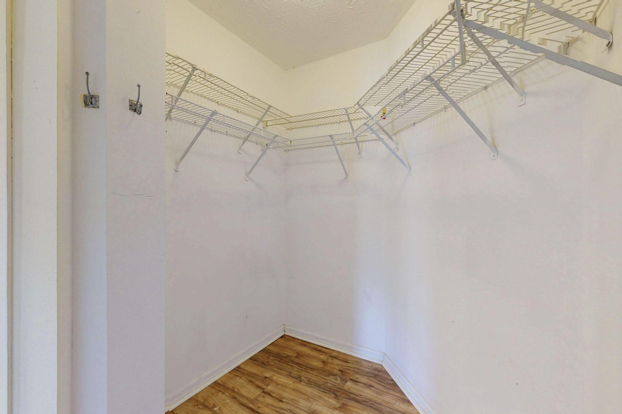 PORT ST LUCIE SECTION 3 - Residential Lease